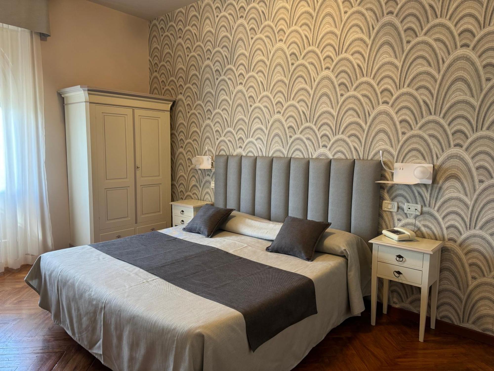 Hotel Bellevue Гардоне-Рив'єра Екстер'єр фото